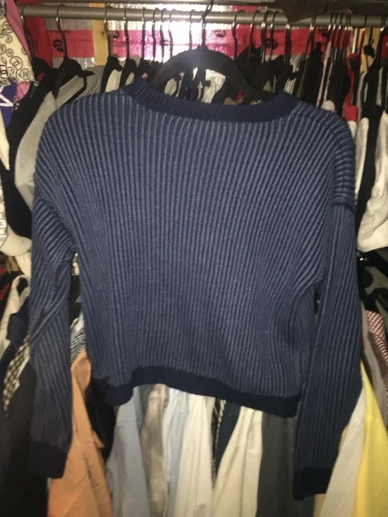 Wool Stripe Design Sweater - Picture 2 of 2